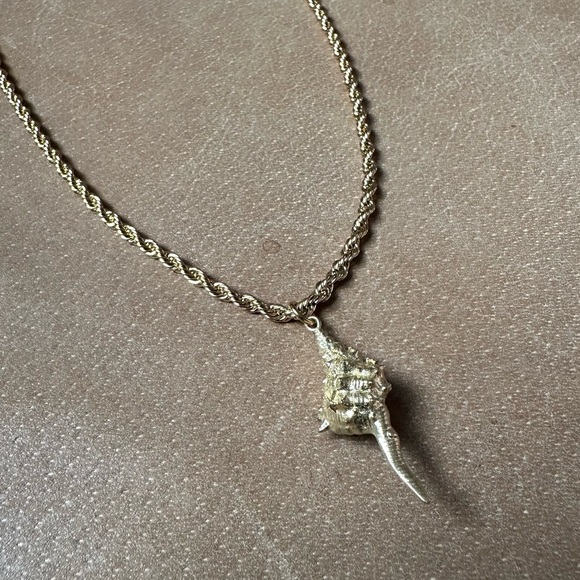 Gold plated stainless steel rope chain w shell charm vintage vibes shore coastal - Picture 10 of 14